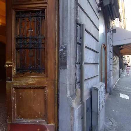 Via Battisti 13 Τεργέστη