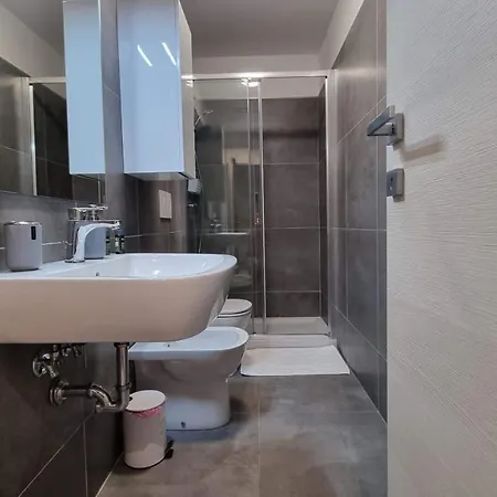 Via Battisti 13 Apartamento Trieste